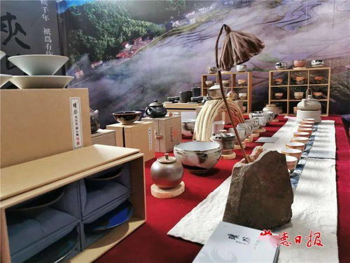 常德艺术节文化创意和非遗产品展在河街开展